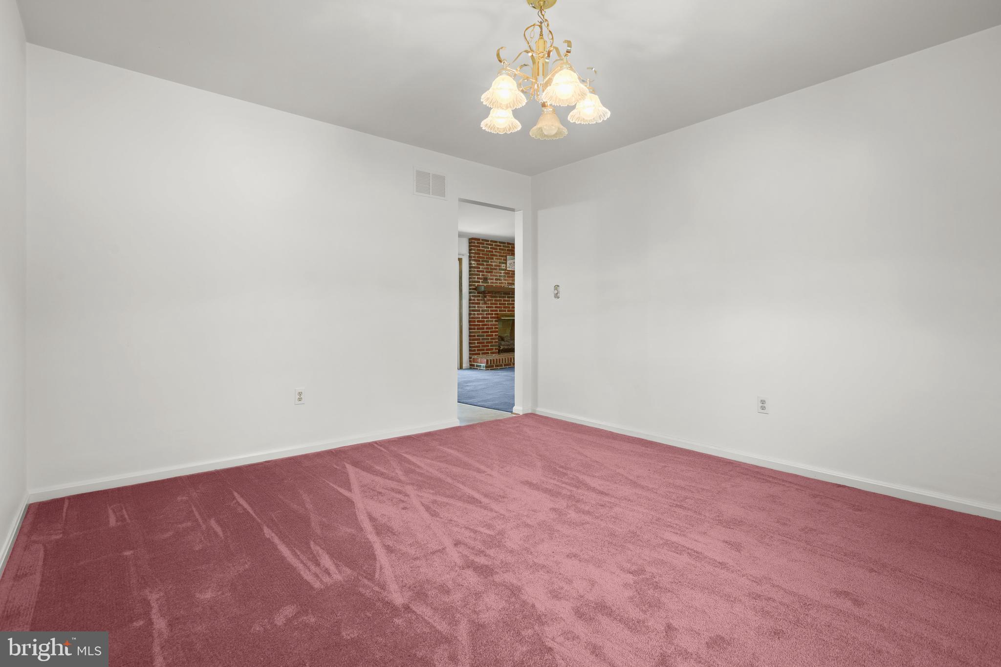 SOUTH CARROLL ESTATES - Residential