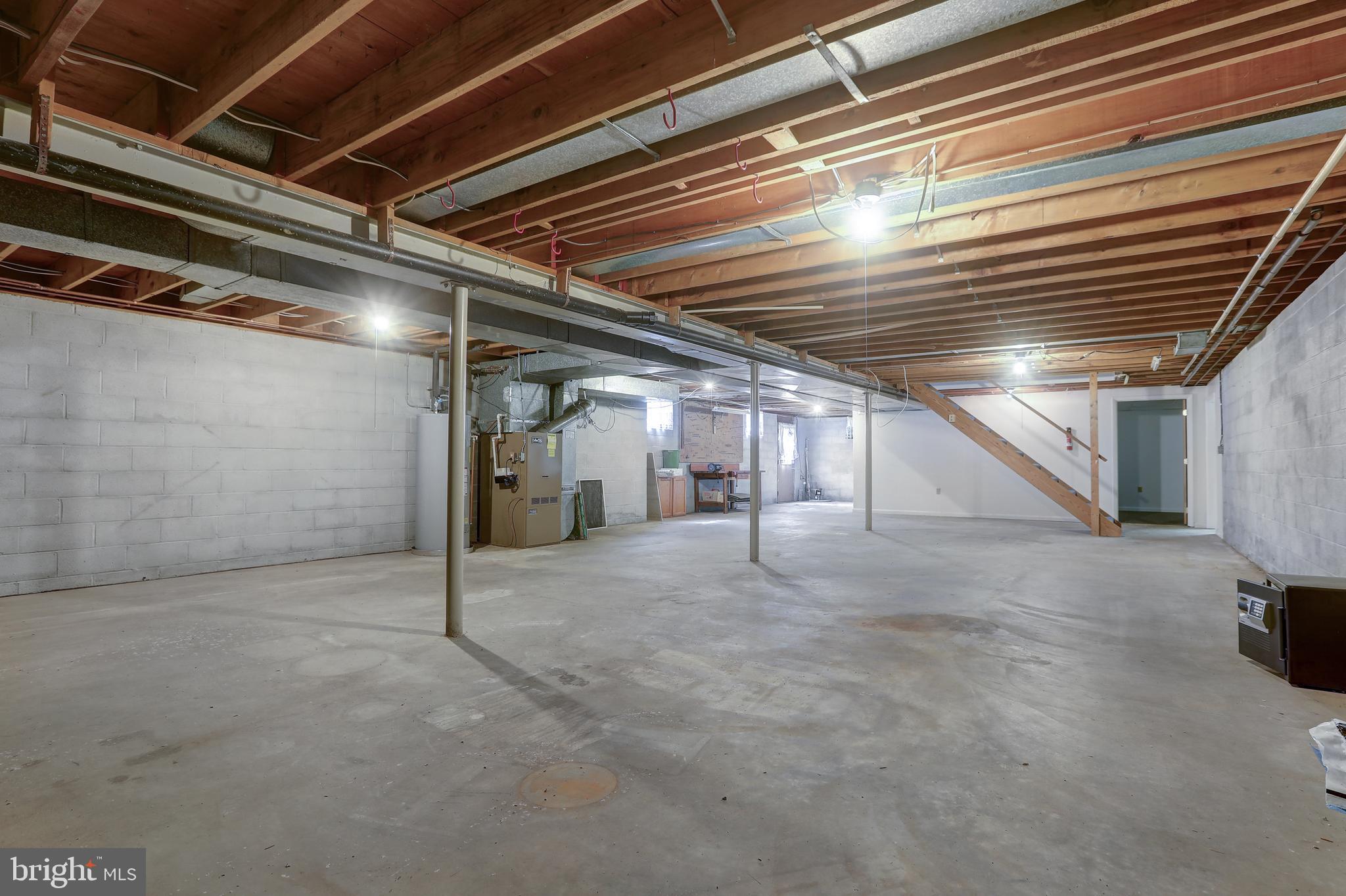 SOUTH CARROLL ESTATES - Residential