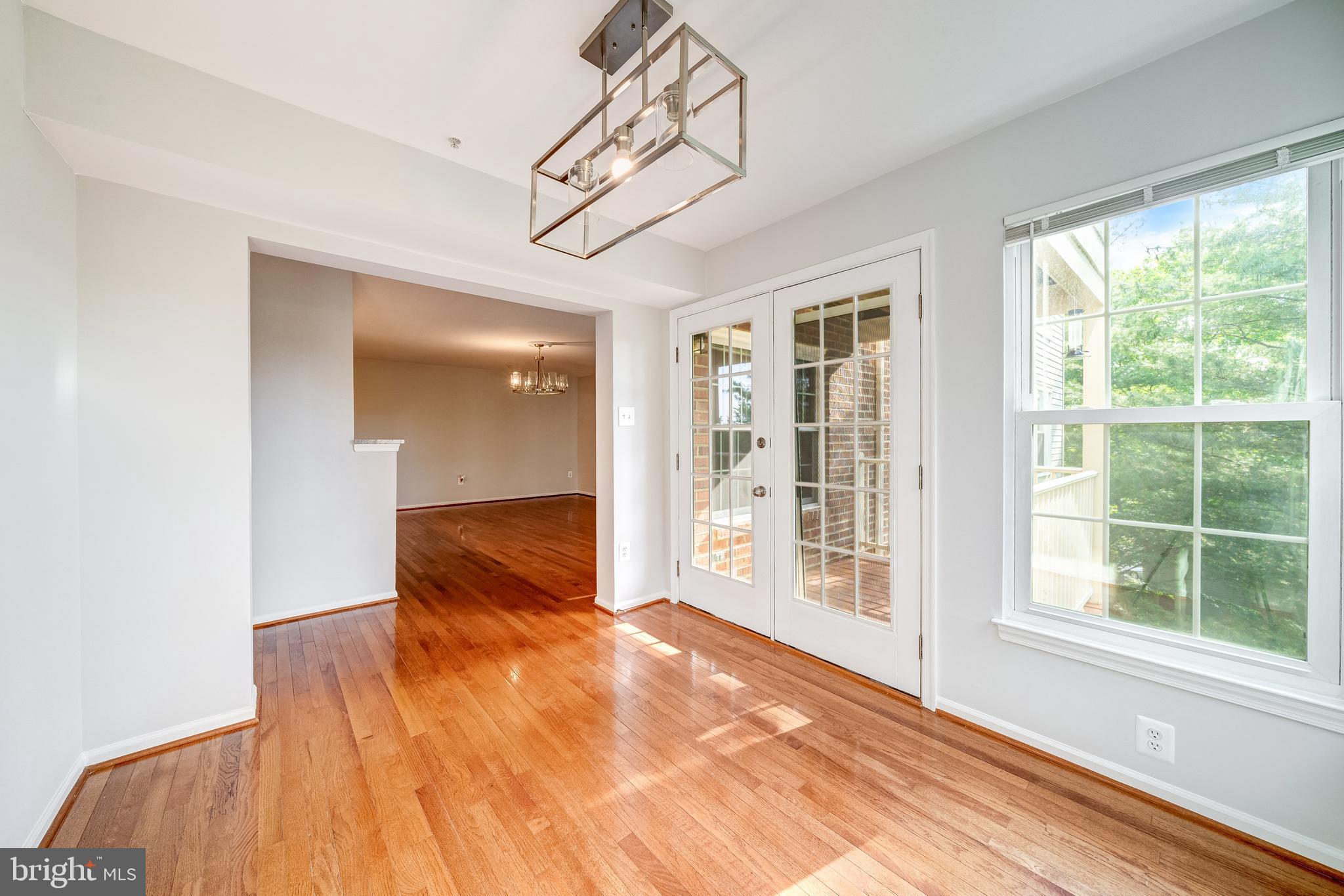 SENECA KNOLLS CODM - Residential Lease