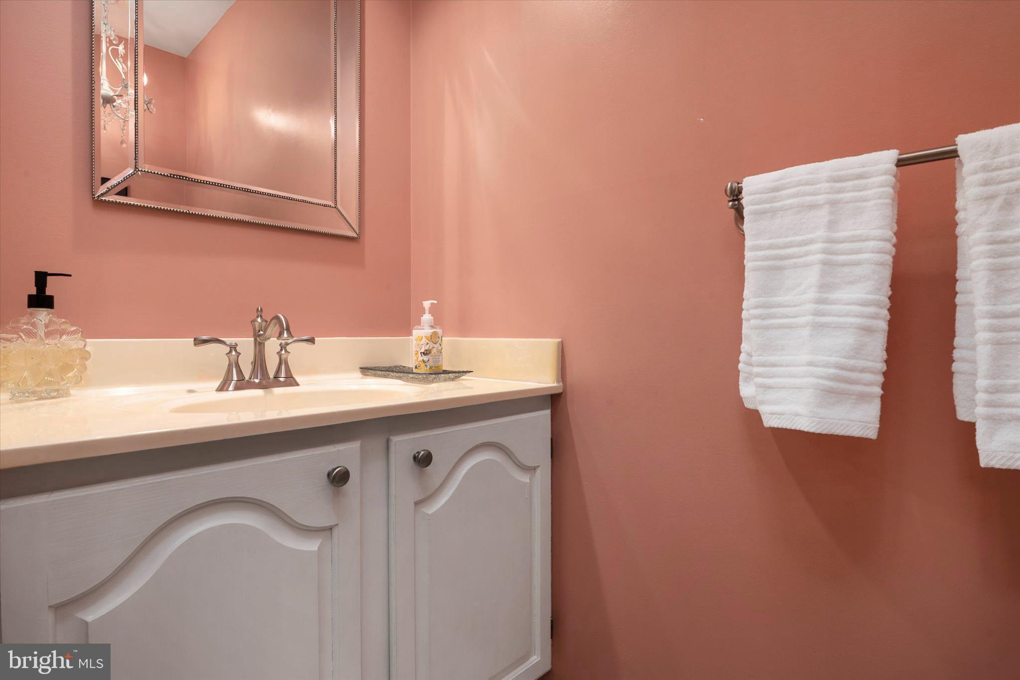 RIVA TRACE - Residential