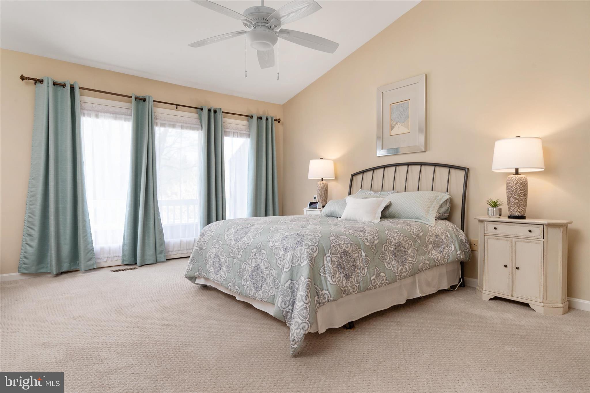 RIVA TRACE - Residential