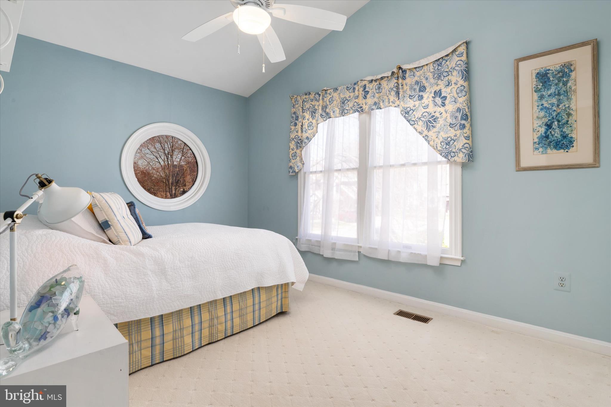 RIVA TRACE - Residential