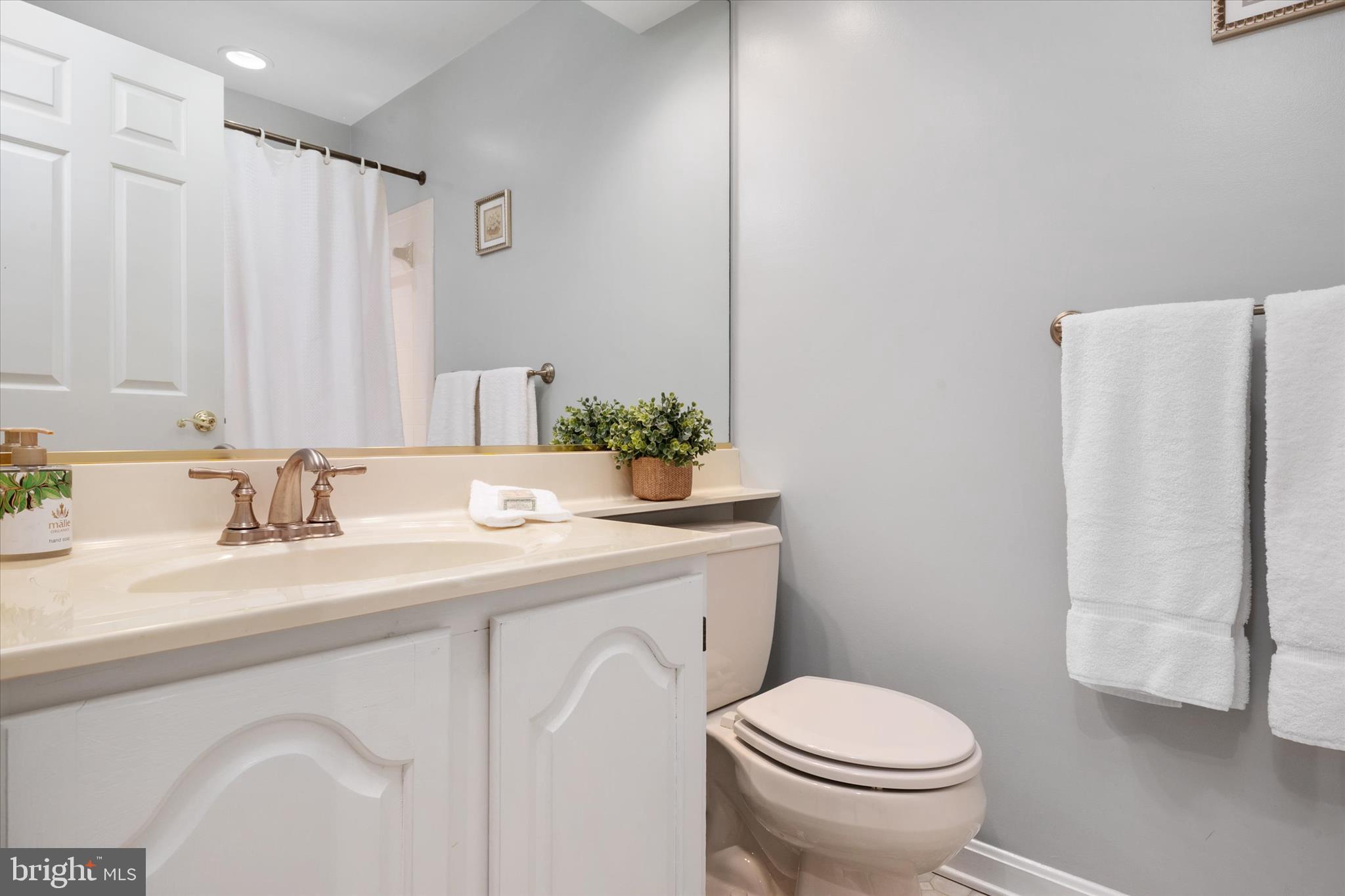 RIVA TRACE - Residential