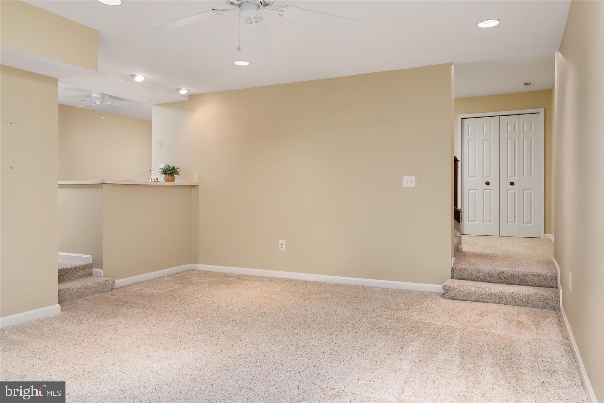 RIVA TRACE - Residential