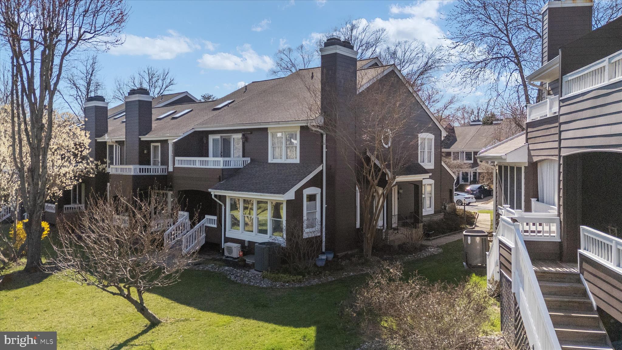 RIVA TRACE - Residential