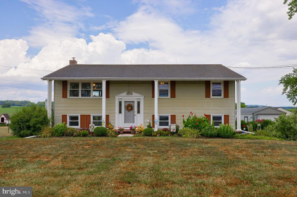 Photo of 1278 Old Line Road, Manheim, PA 17545 (MLS # PALA2054144)