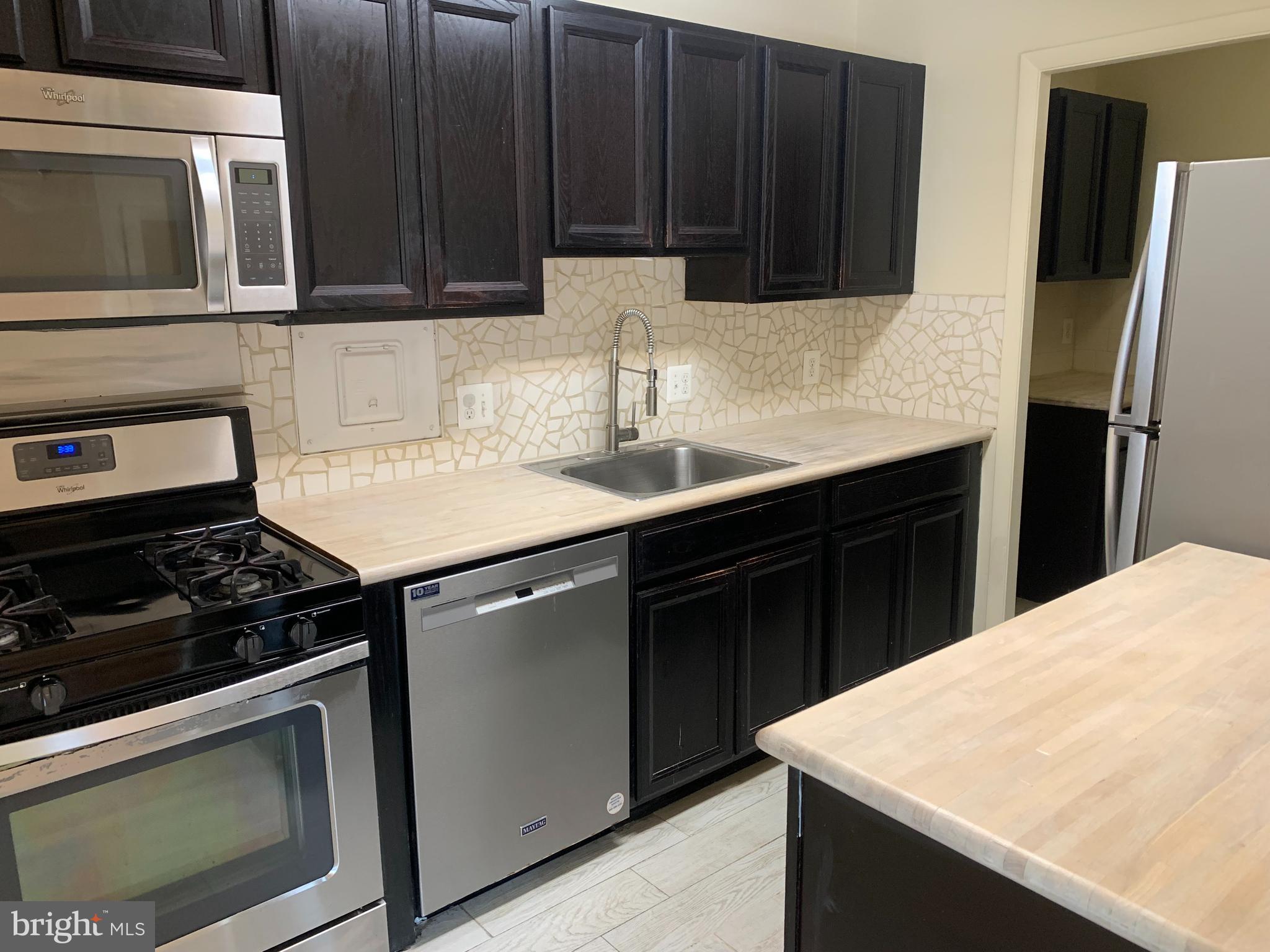 OCCOQUAN RIDGE - Residential Lease