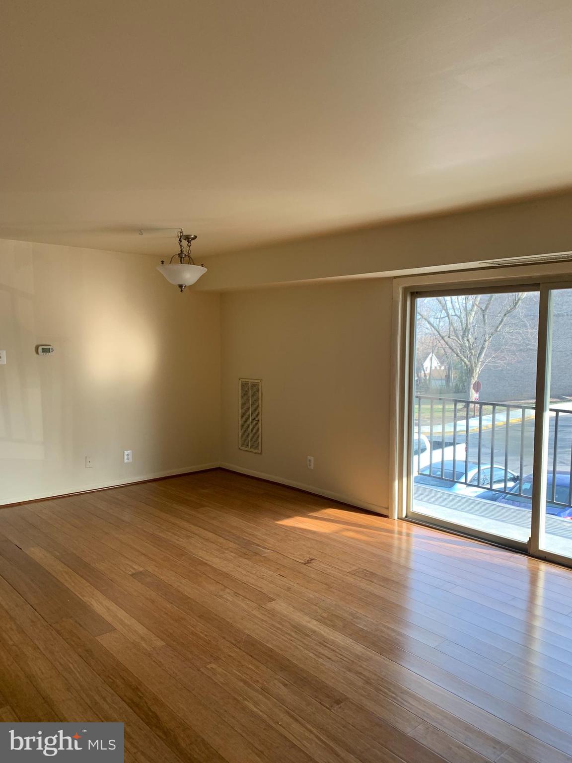 OCCOQUAN RIDGE - Residential Lease