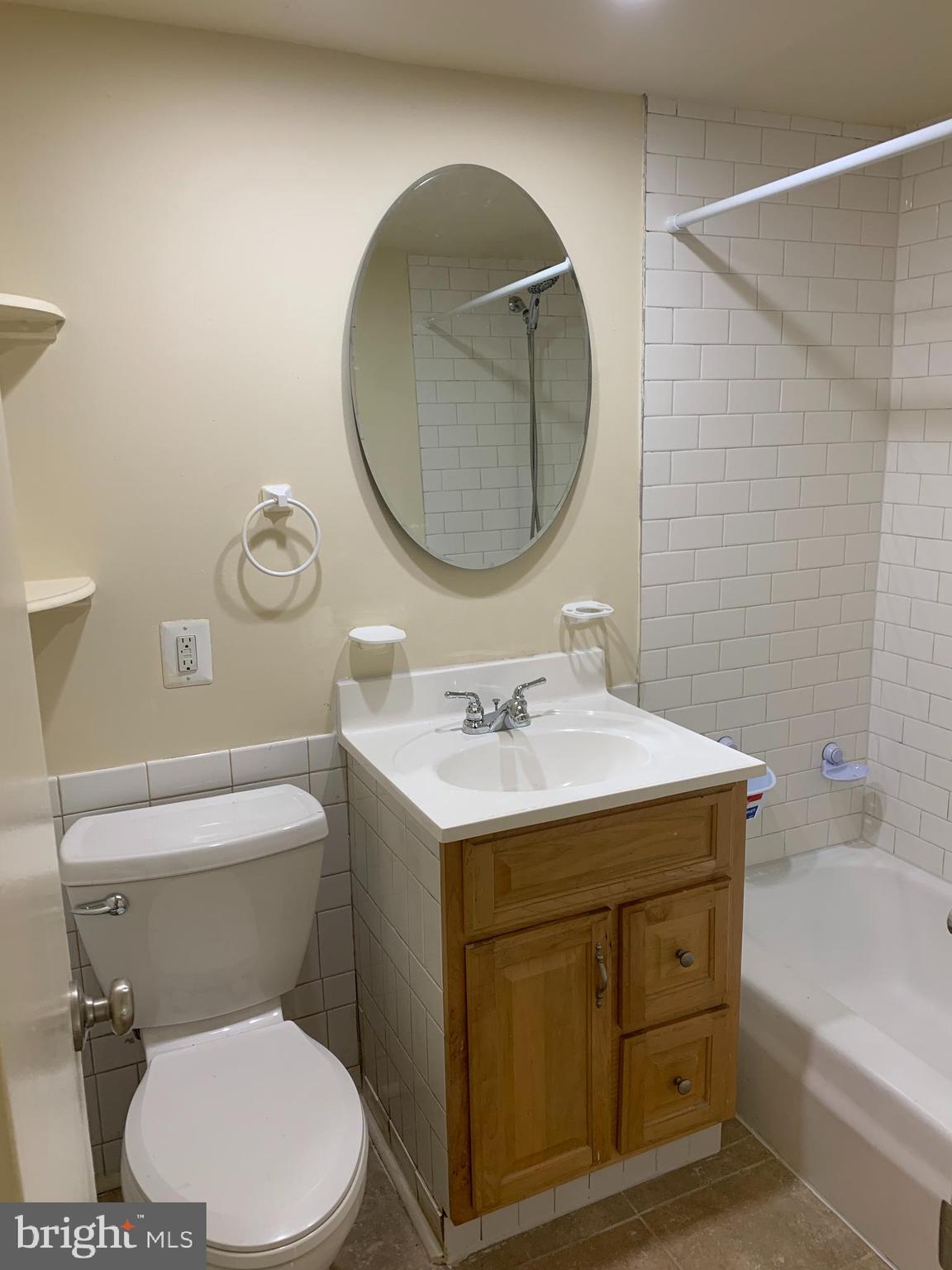 OCCOQUAN RIDGE - Residential Lease