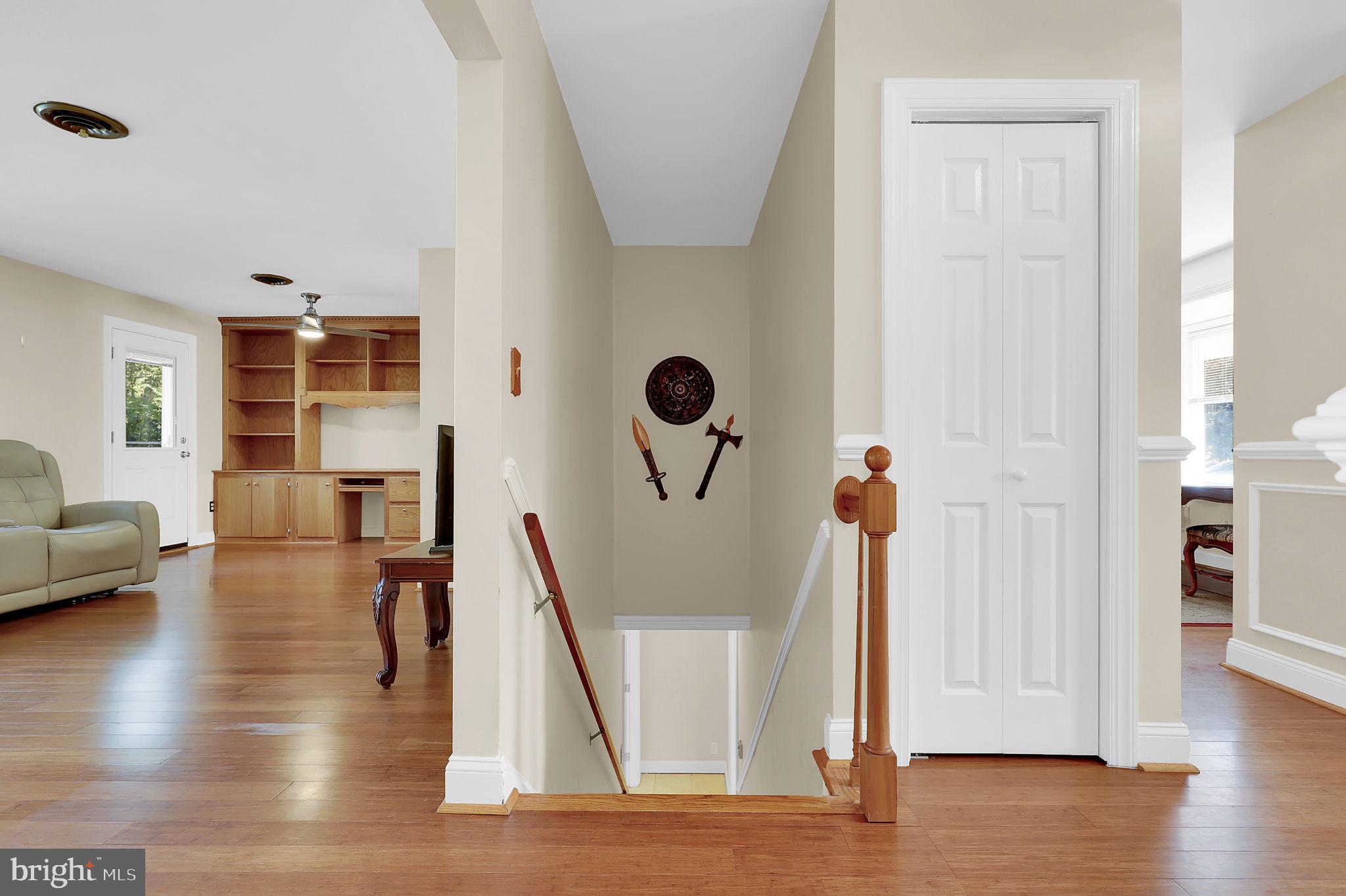 DAMASCUS OUTSIDE - Residential