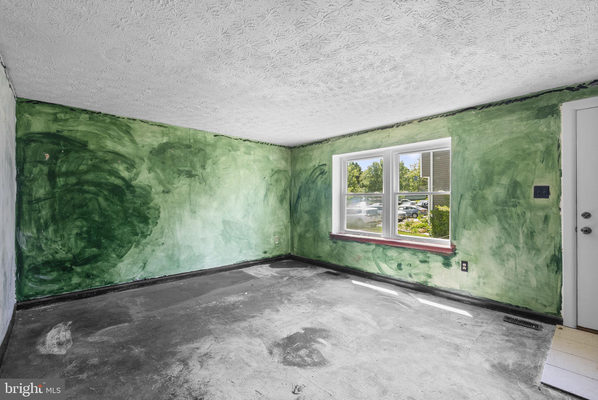 OAK SPRINGS - Residential
