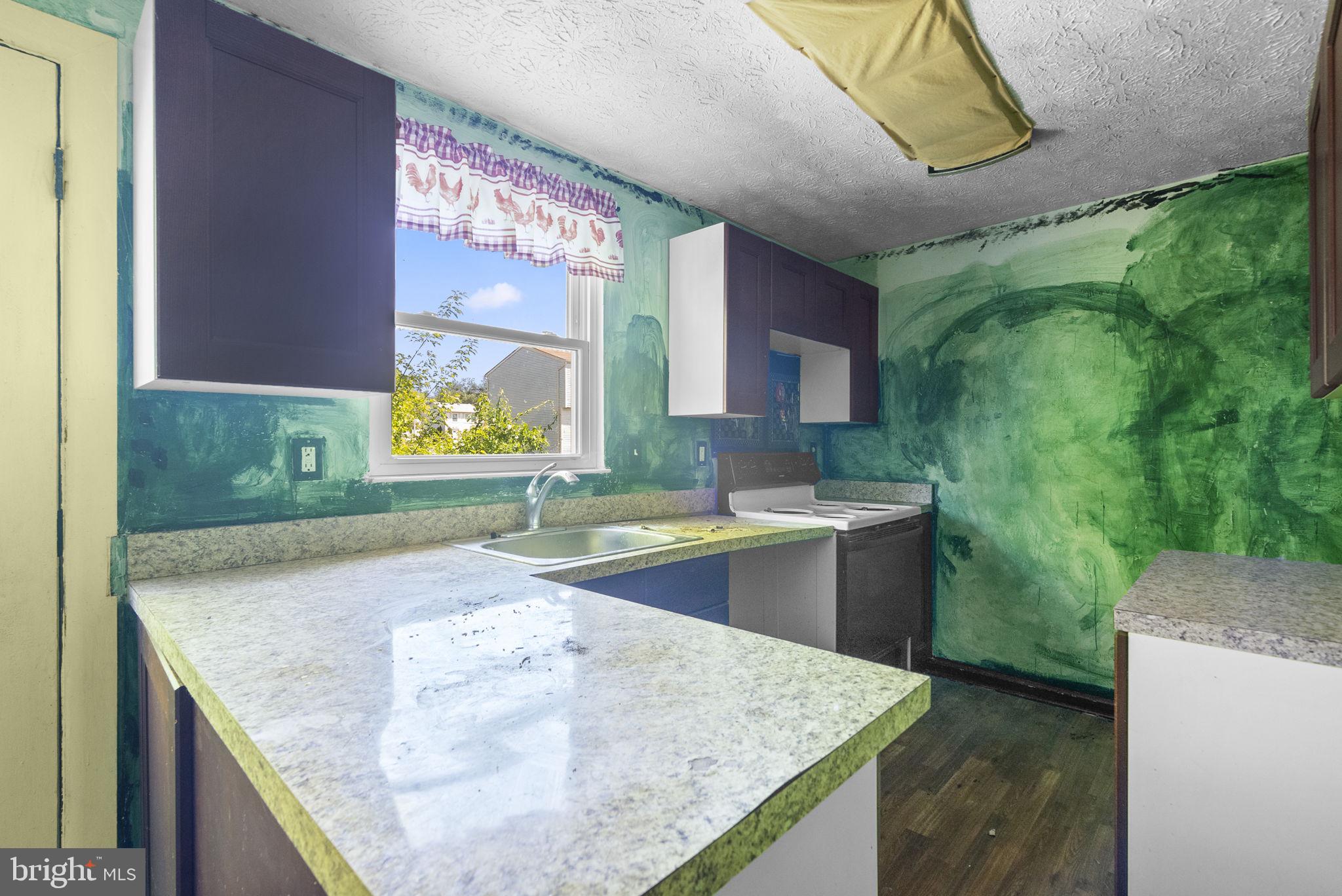 OAK SPRINGS - Residential