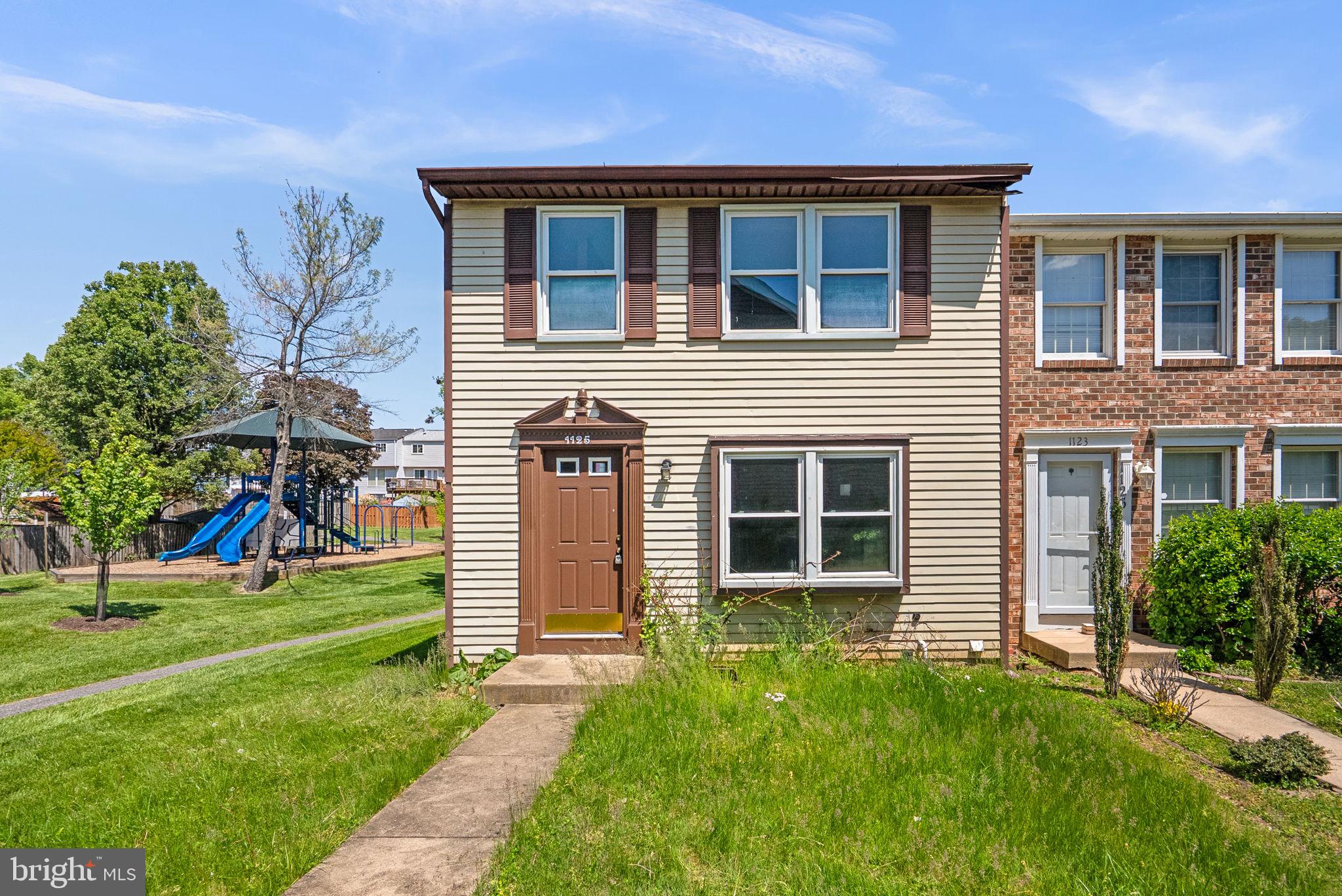 OAK SPRINGS - Residential