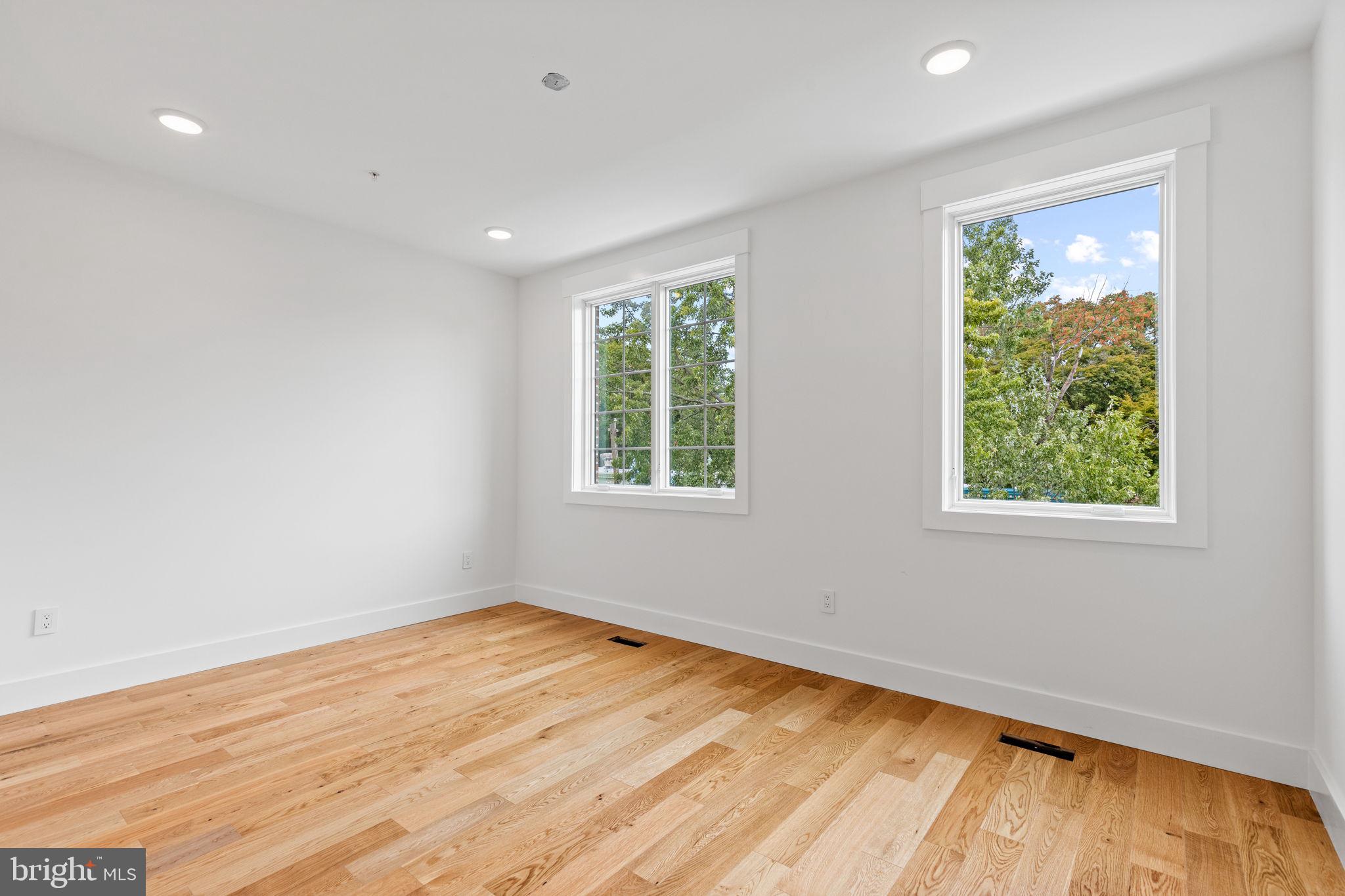 GERMANTOWN (WEST) - Residential