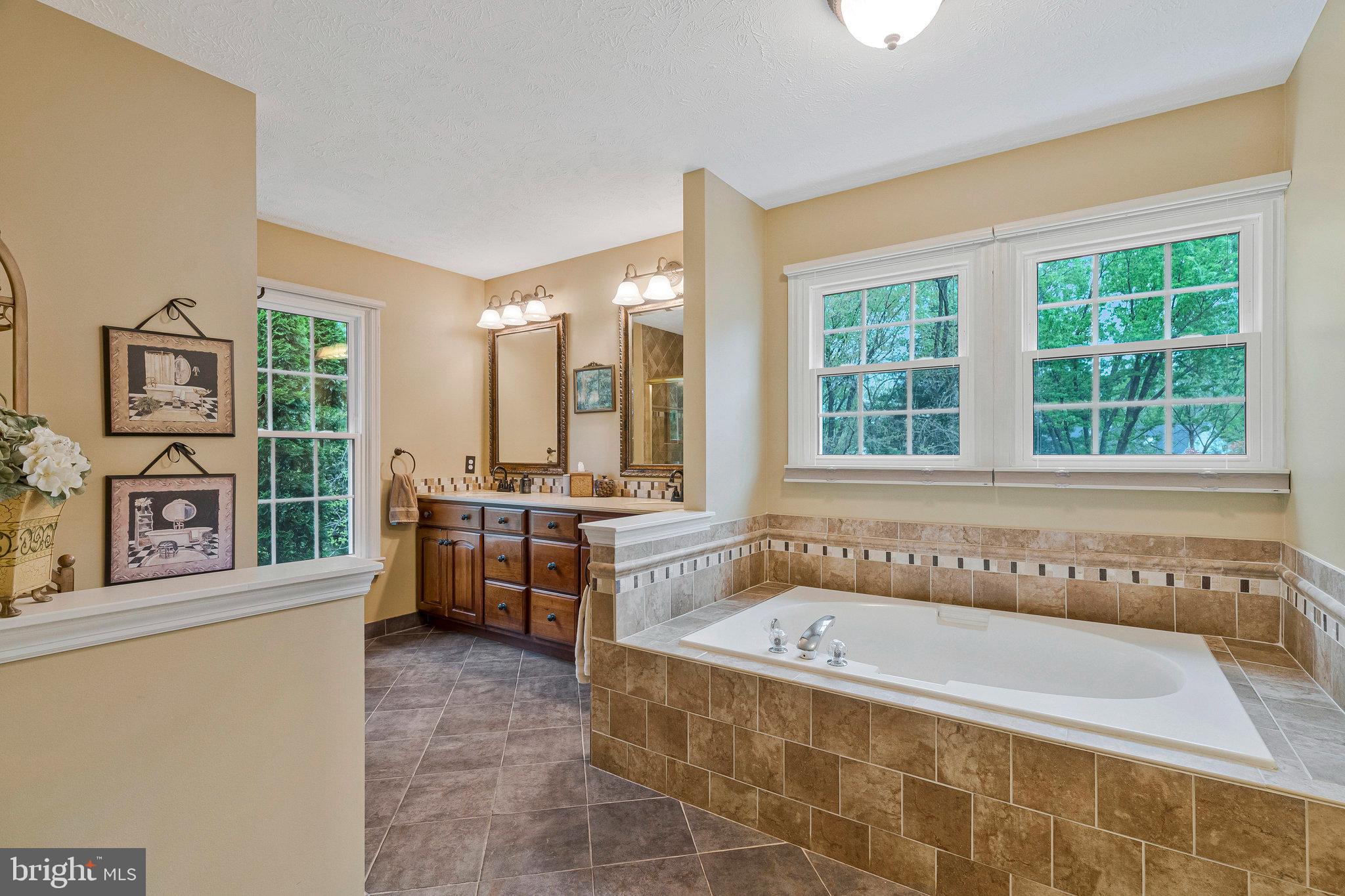 POLO FIELDS - Residential