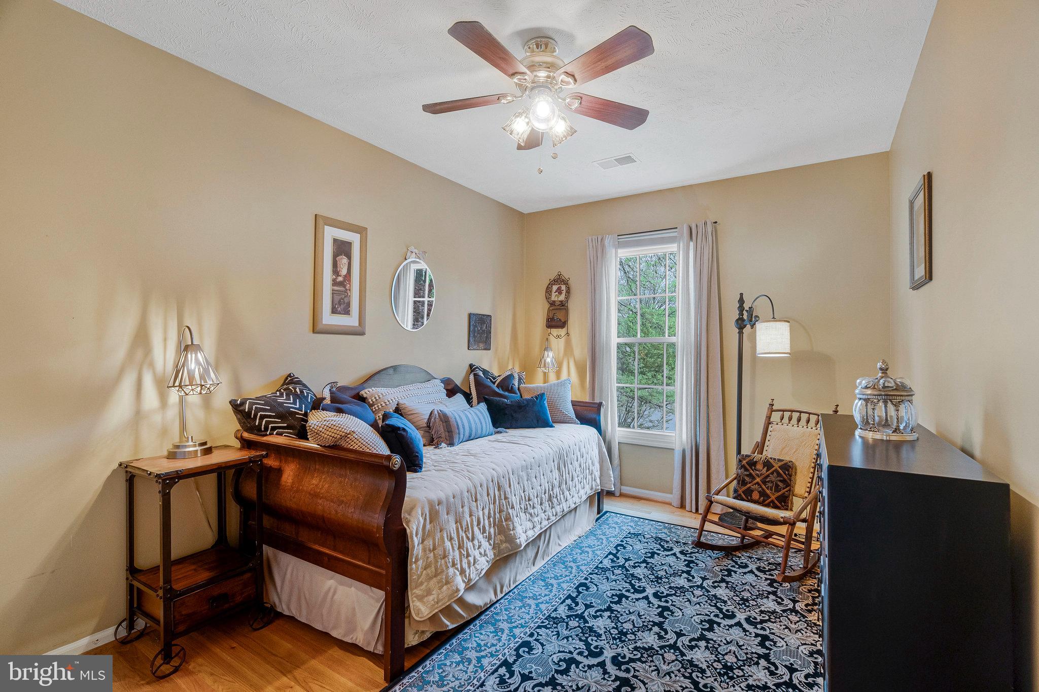 POLO FIELDS - Residential