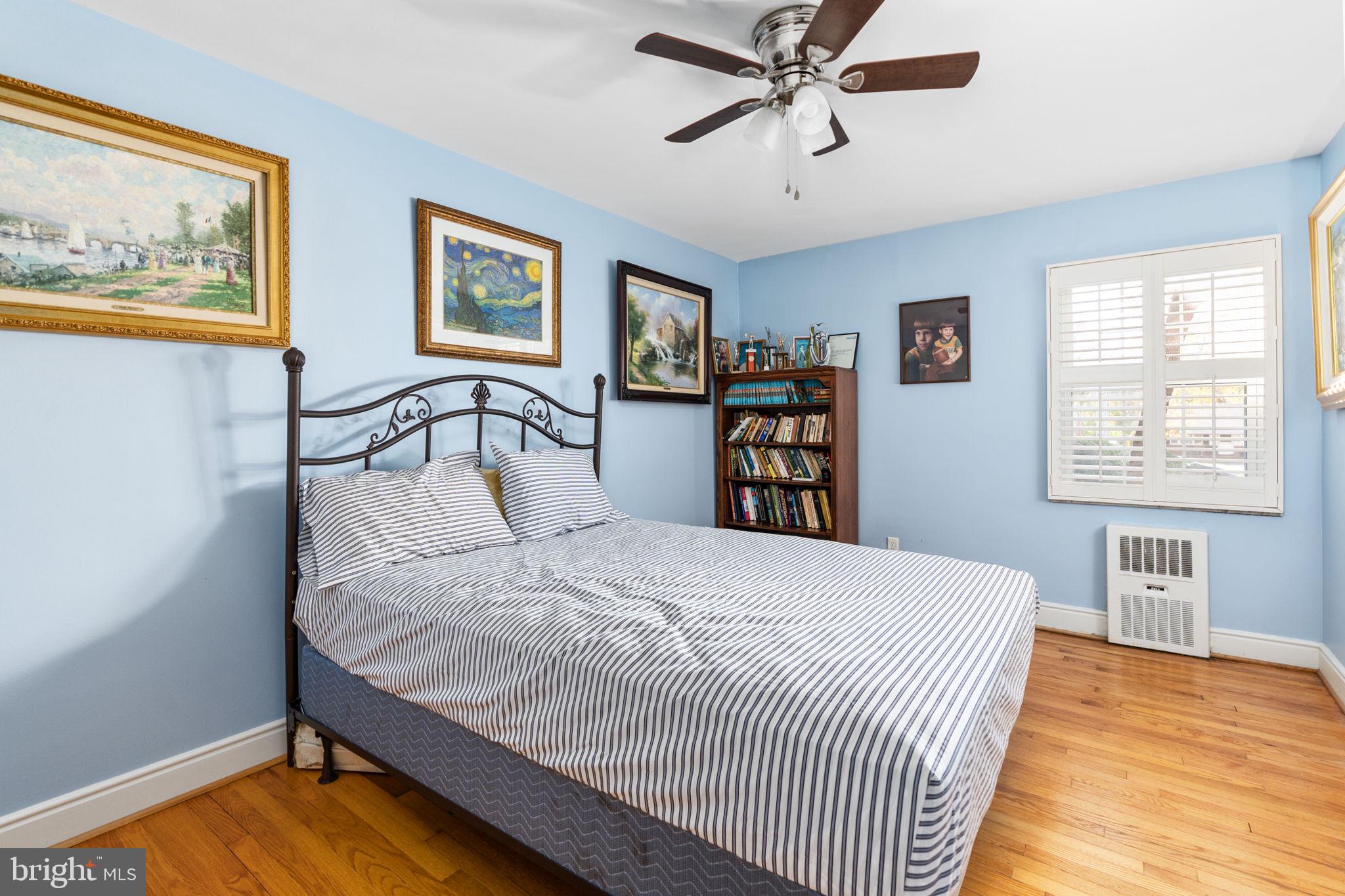 FOREST HILLS - Residential