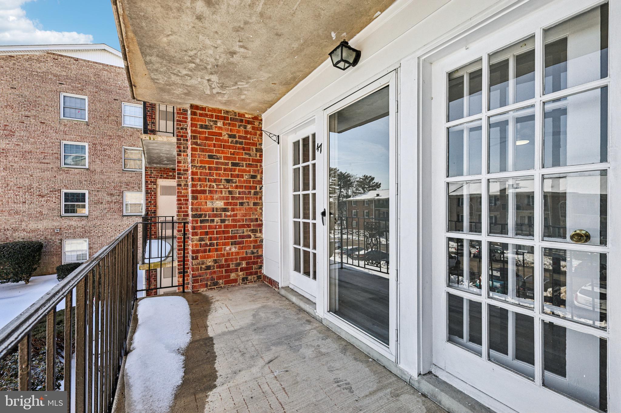 MOORINGS OF OCCOQUAN CON - Residential