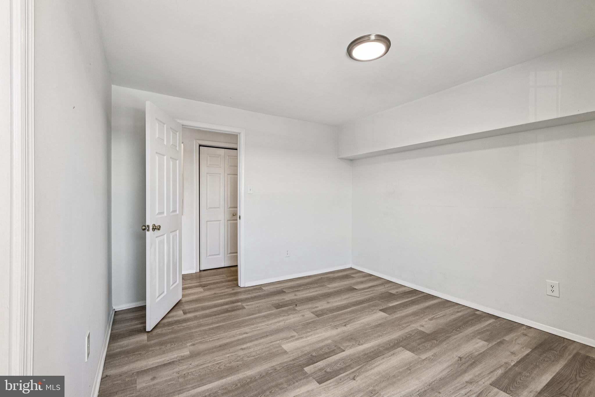 MOORINGS OF OCCOQUAN CON - Residential