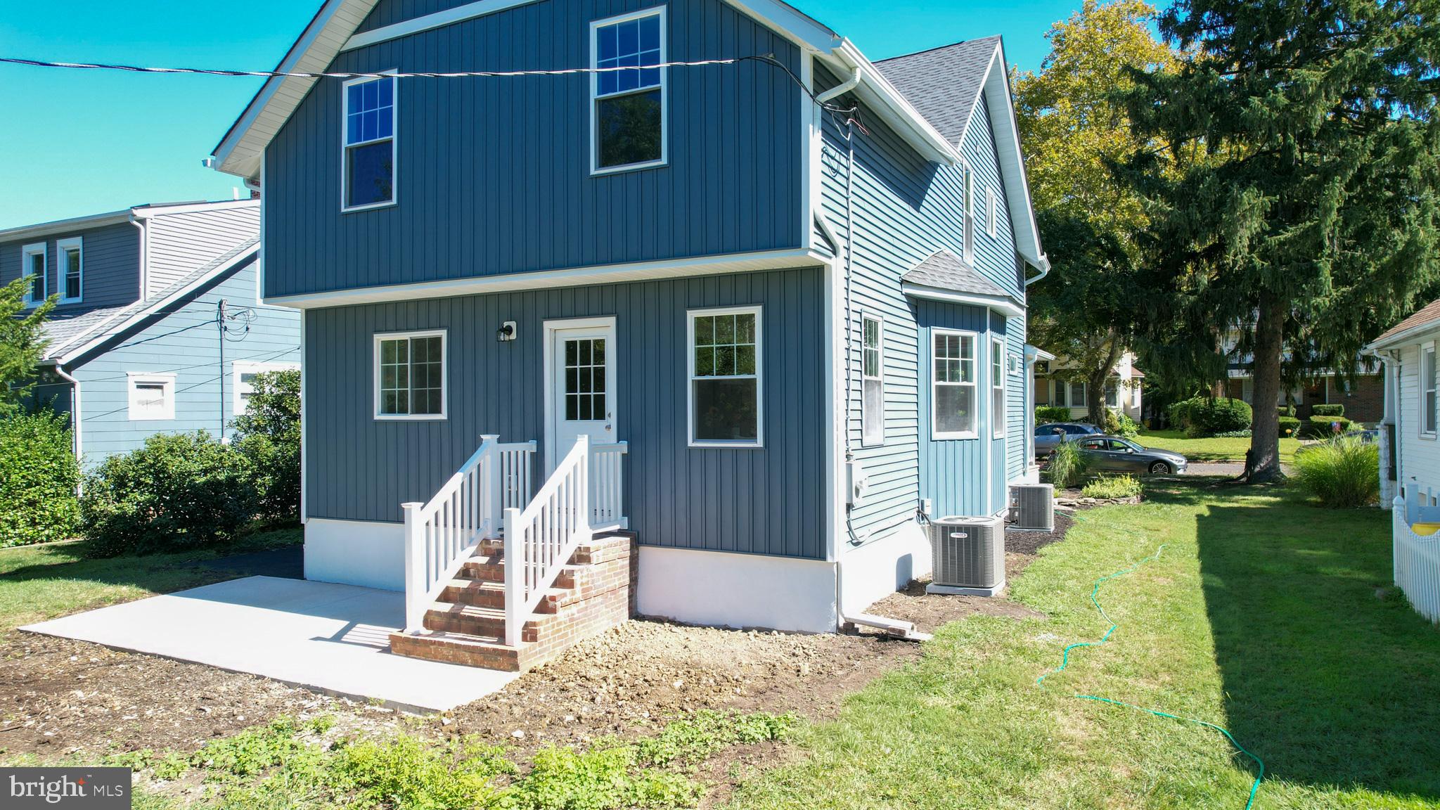 24 N LOGAN AVENUE