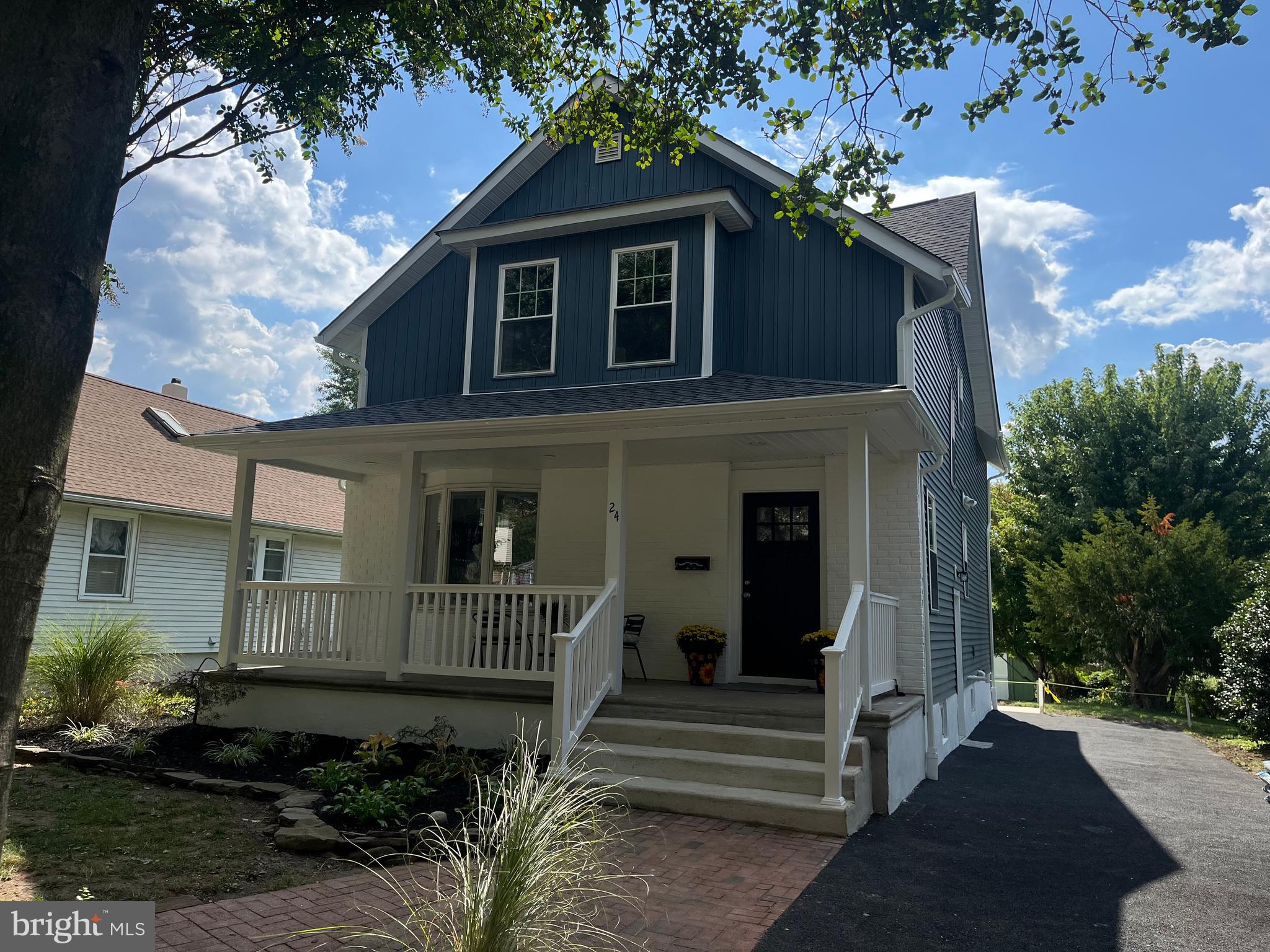24 N LOGAN AVENUE