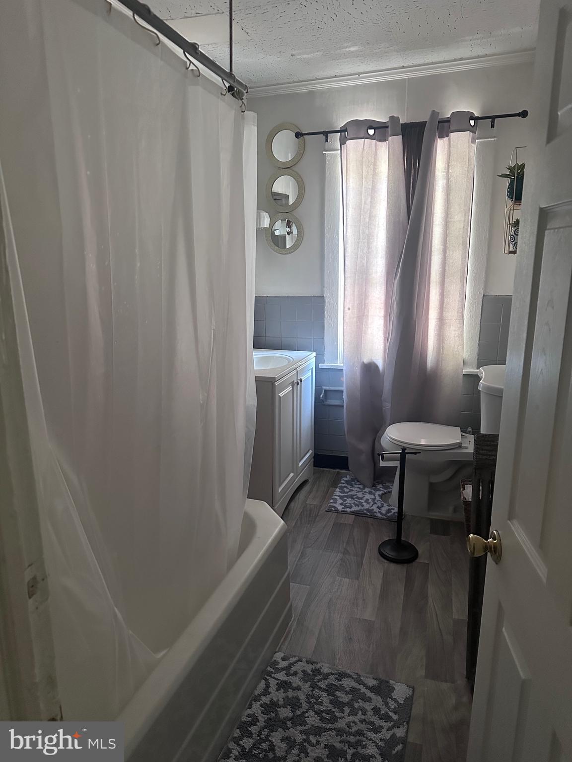 SOUTH WEST LANCASTER - Residential