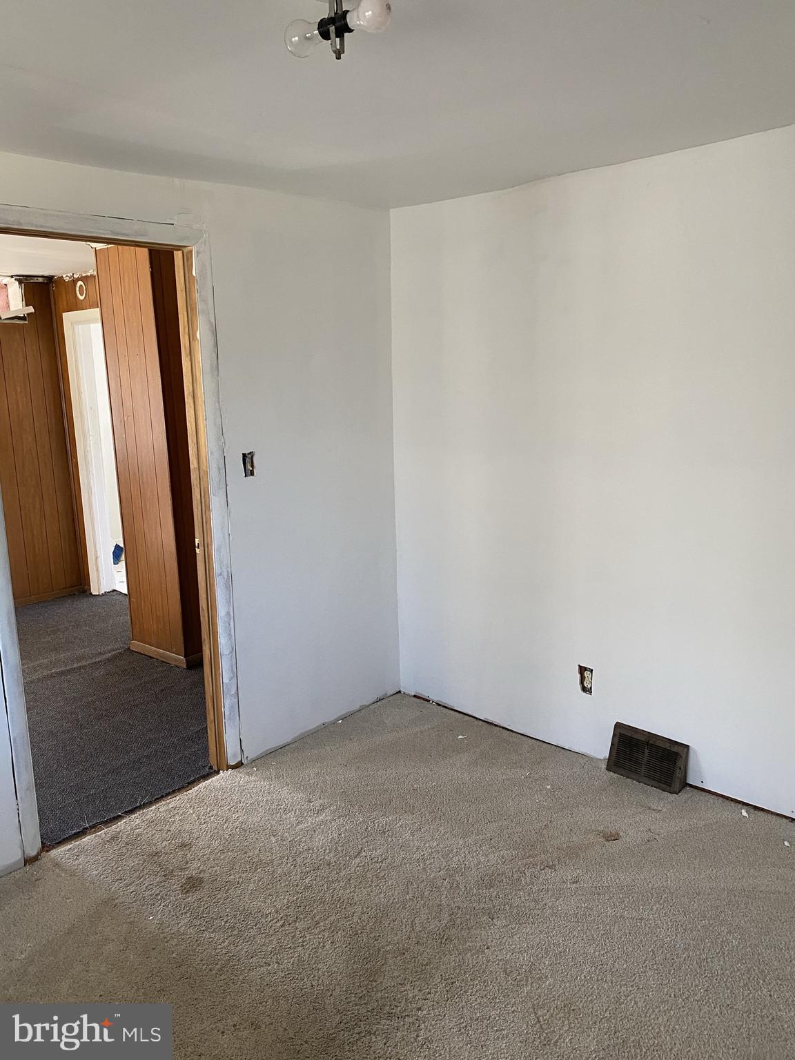 HARWOOD - Residential