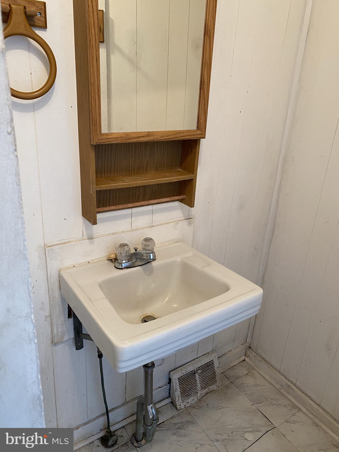 HARWOOD - Residential