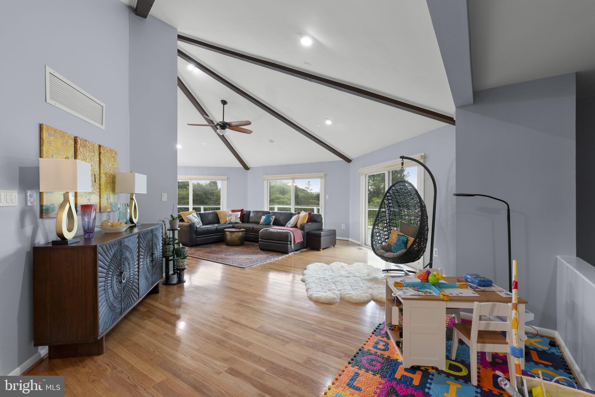 1920 WOODSTOCK ROAD
