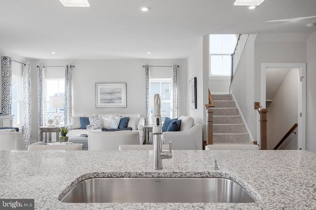 THE LAKES AT MARTINSBURG - Residential