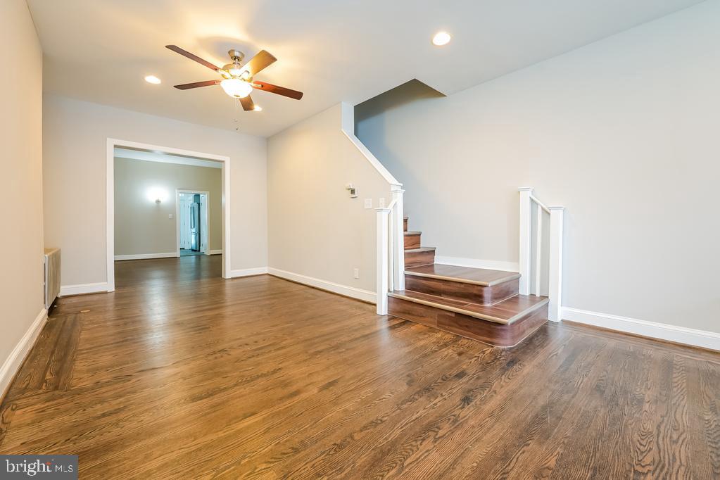 HIGHLANDTOWN - Residential