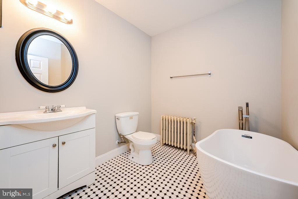 HIGHLANDTOWN - Residential