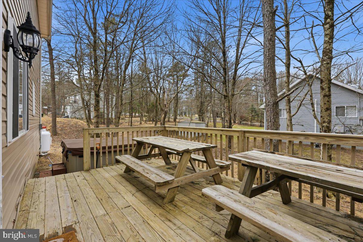 TOWAMENSING TRAILS - Residential