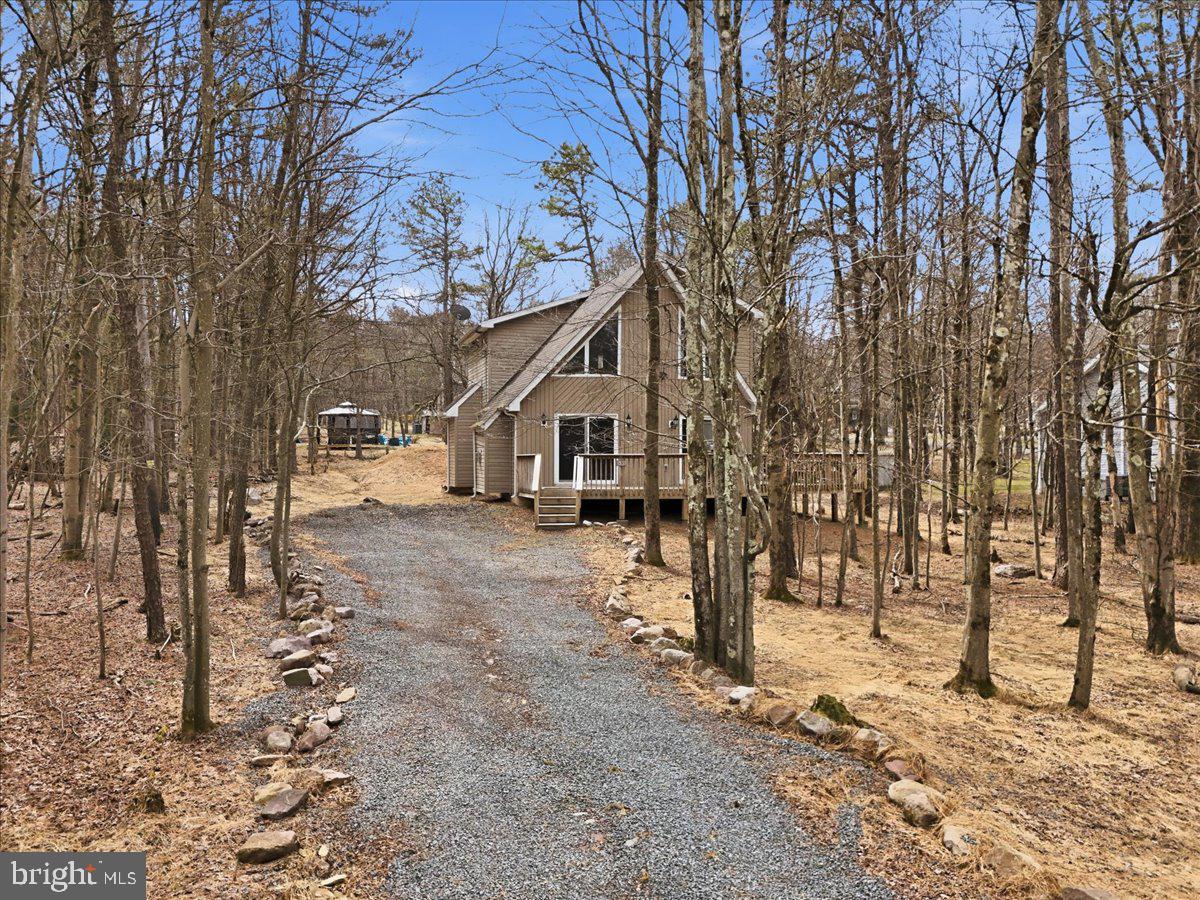 TOWAMENSING TRAILS - Residential