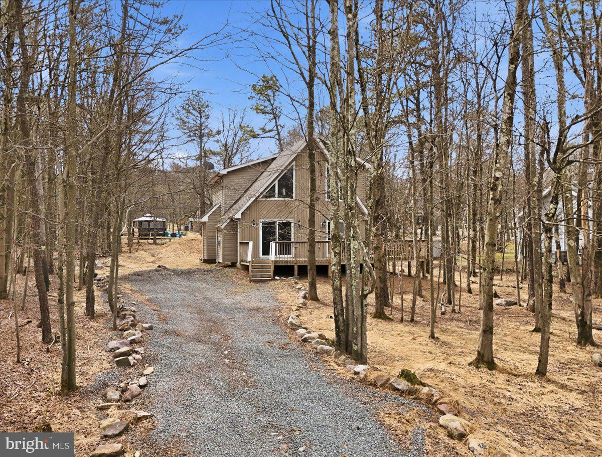 TOWAMENSING TRAILS - Residential
