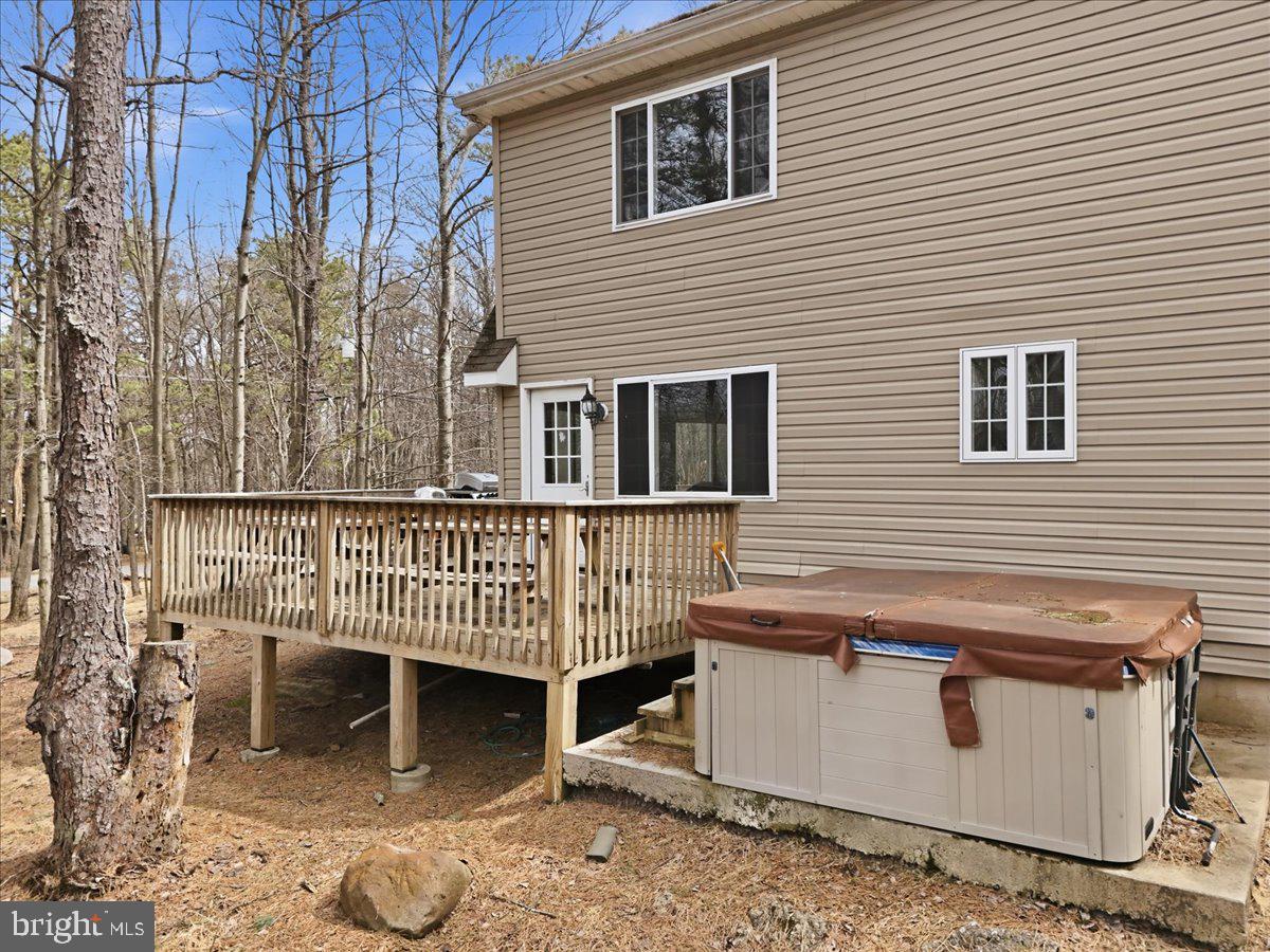 TOWAMENSING TRAILS - Residential