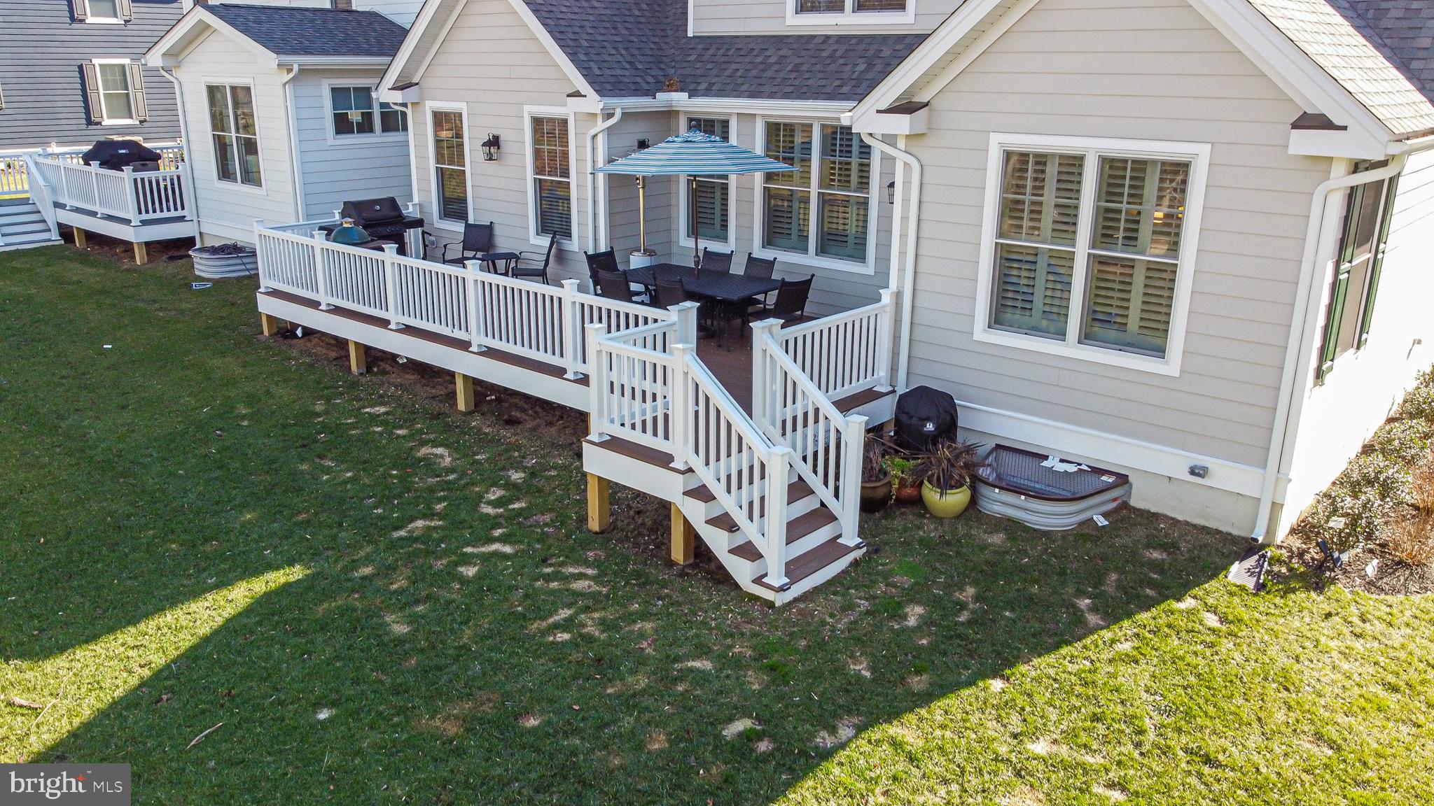 THE VILLAGES AT NORTHRIDGE - Residential