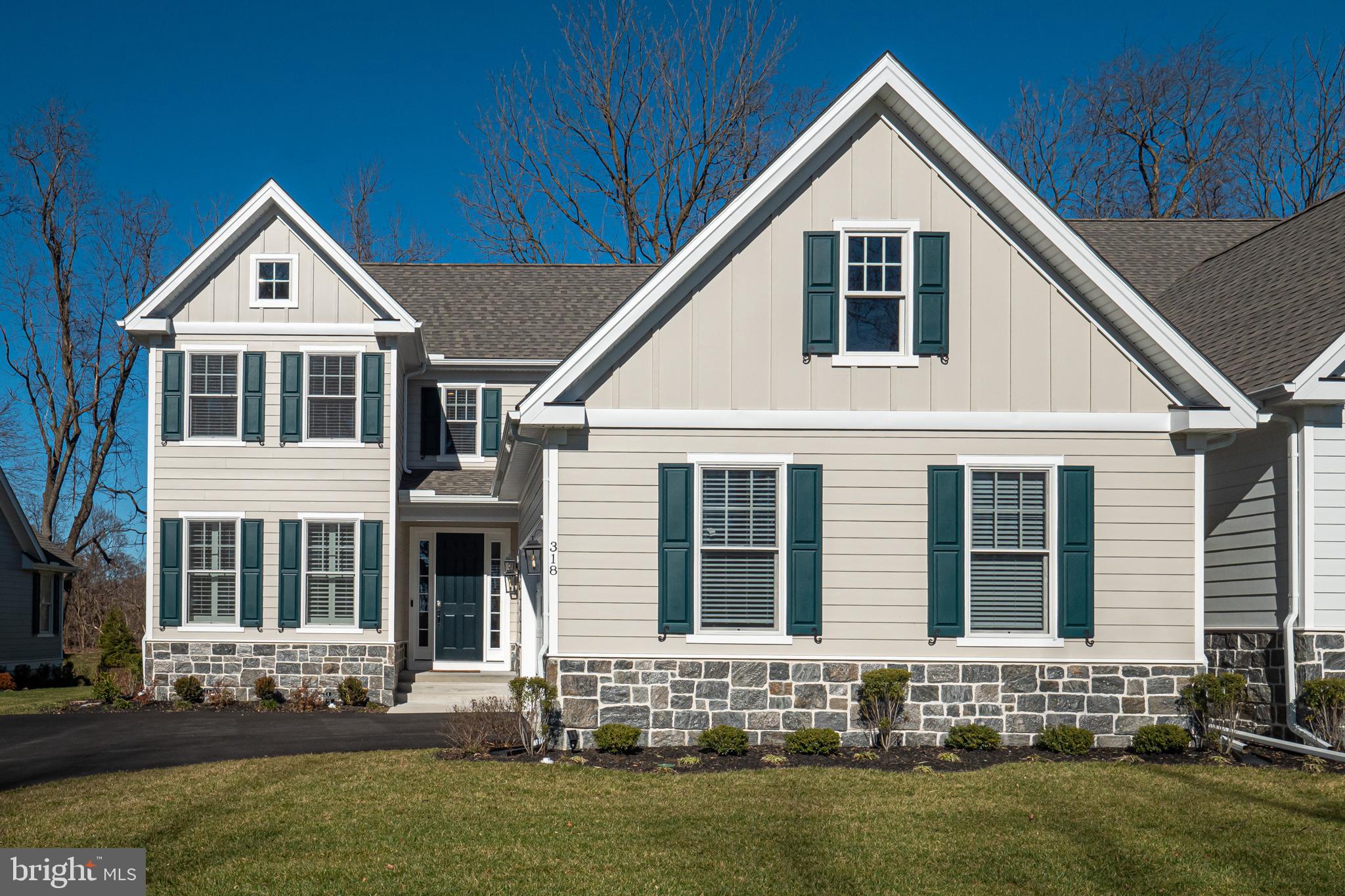 THE VILLAGES AT NORTHRIDGE - Residential