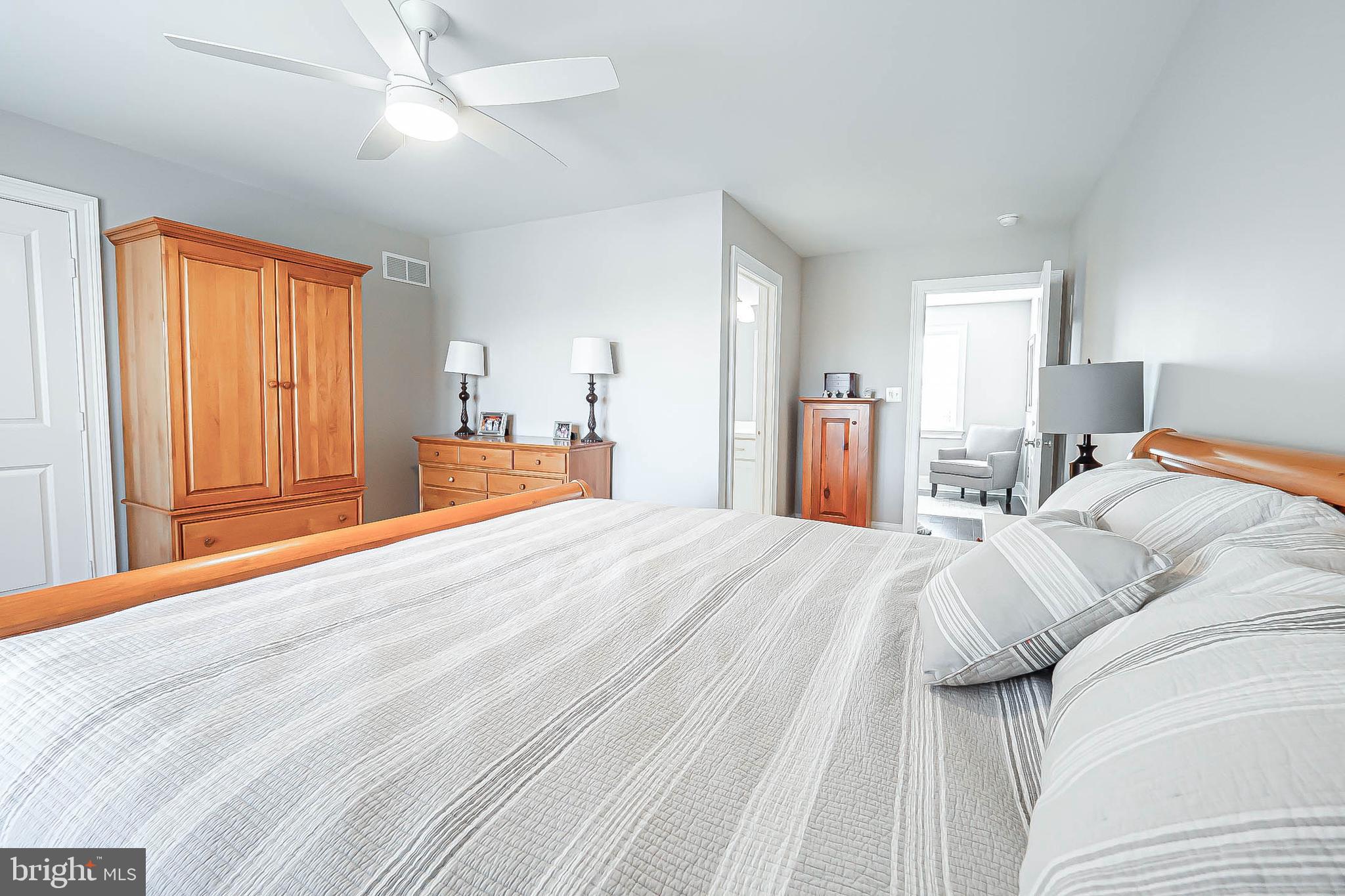 THE VILLAGES AT NORTHRIDGE - Residential