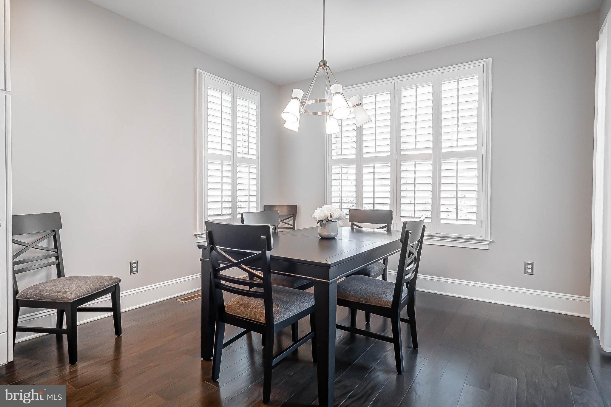 THE VILLAGES AT NORTHRIDGE - Residential