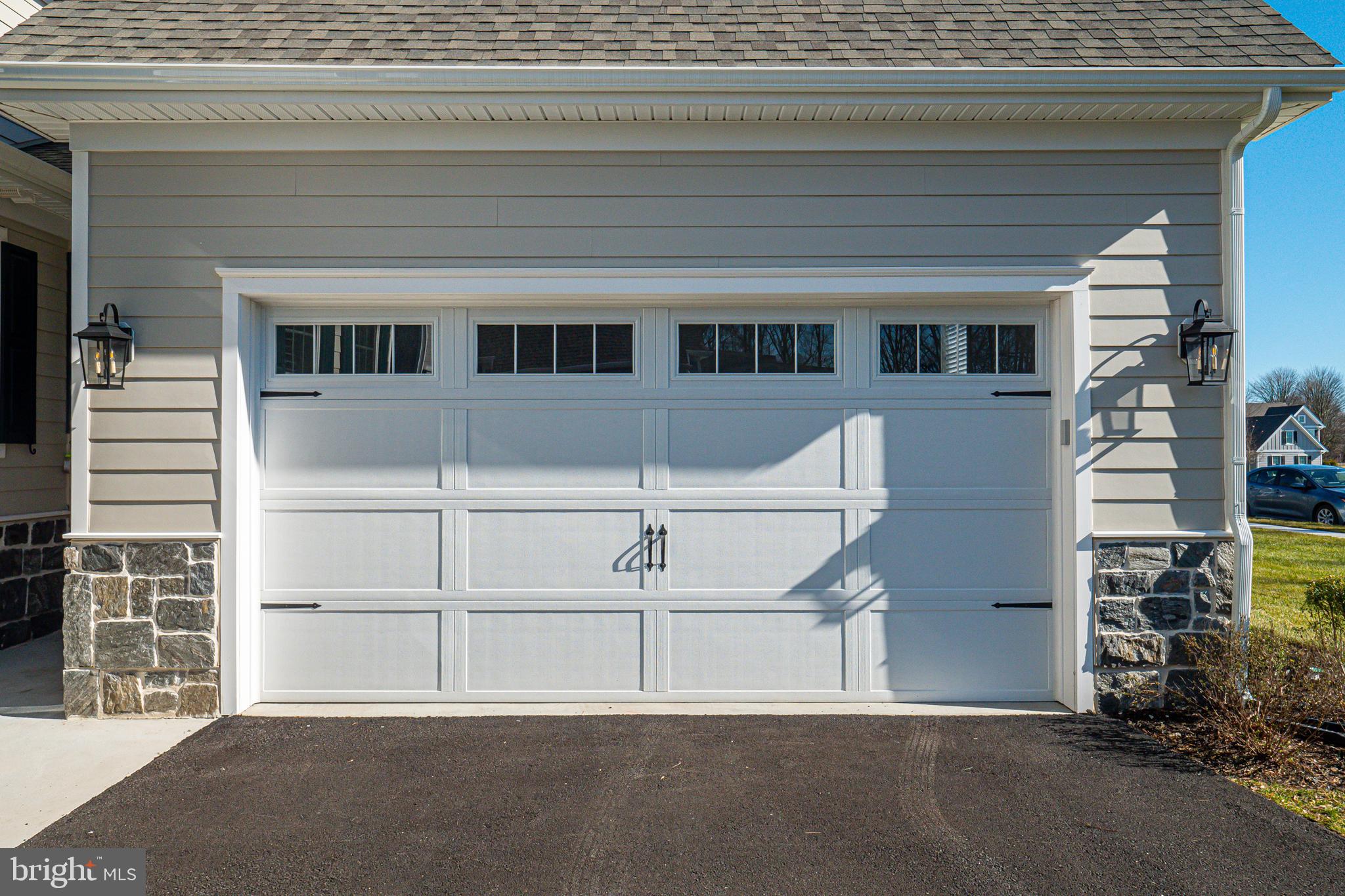 THE VILLAGES AT NORTHRIDGE - Residential