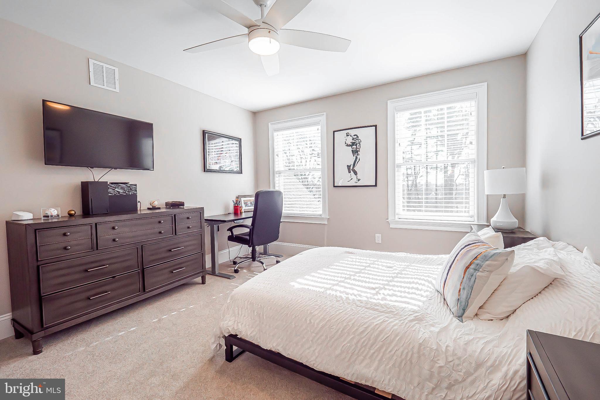 THE VILLAGES AT NORTHRIDGE - Residential