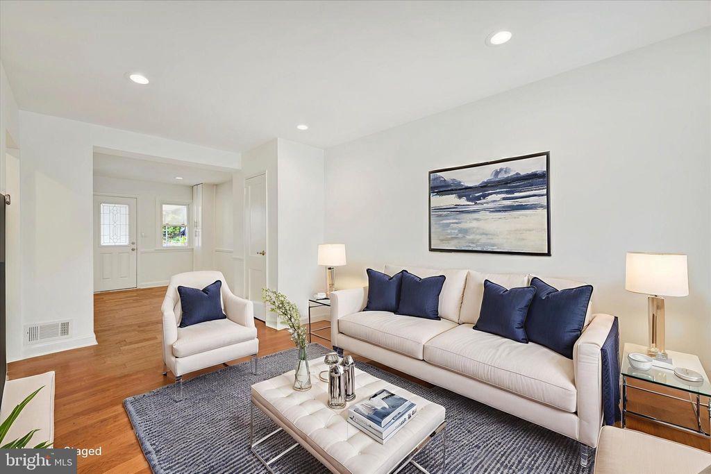 Photo of 1403 Weldon Place N, BALTIMORE, MD 21211 (MLS # MDBA2184034)