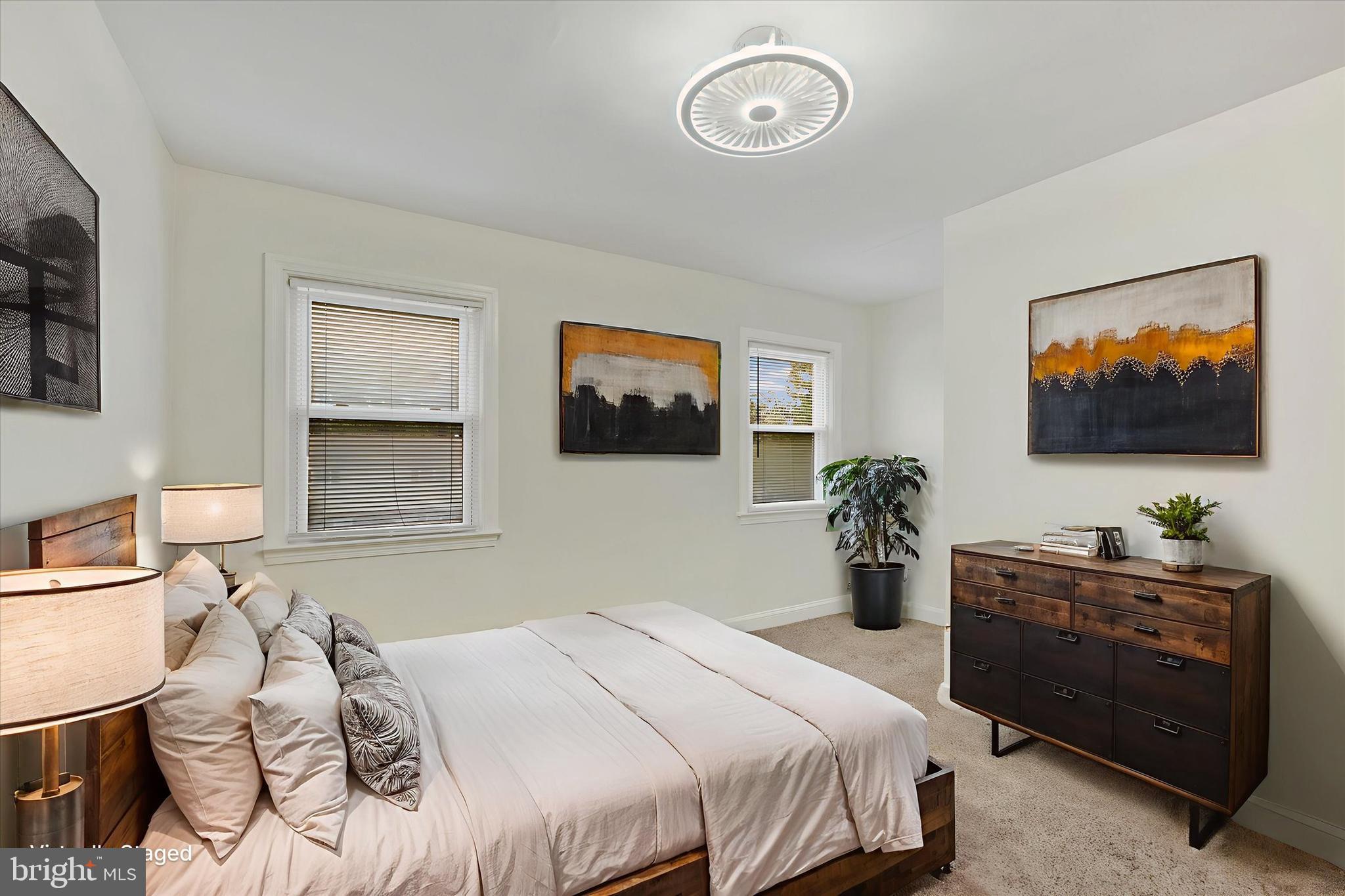 MEDFIELD - Residential