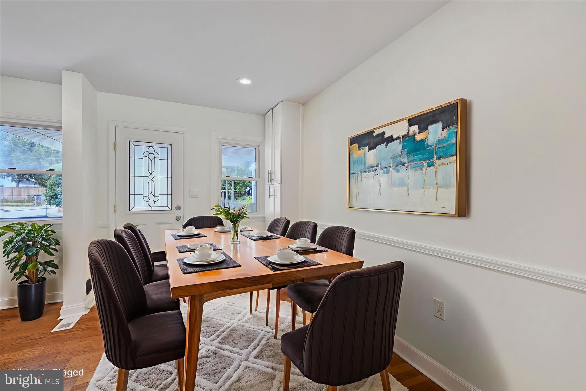 MEDFIELD - Residential