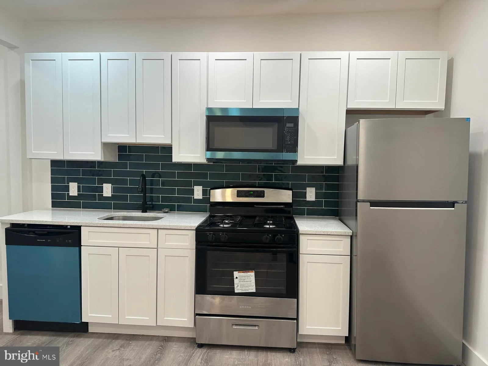 Collingswood, New Jersey 08108, United States, 2 Bedrooms Bedrooms, ,1 BathroomBathrooms,Residential,Active,3715