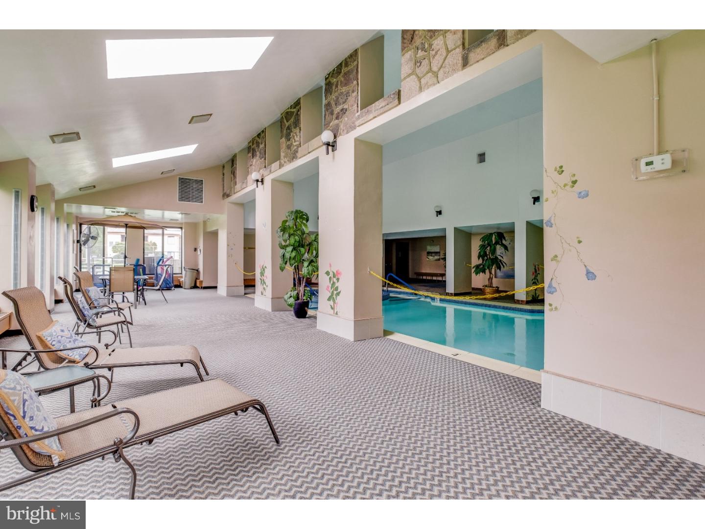 BAKERS BAY CONDOMINIUMS - Residential