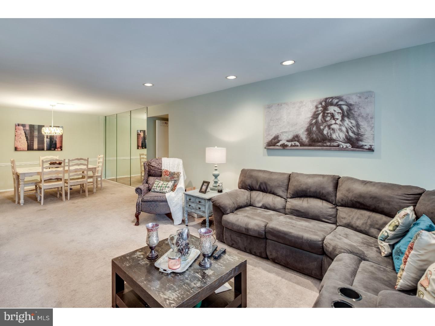 BAKERS BAY CONDOMINIUMS - Residential