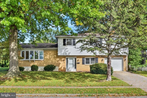 Photo of 5060 Franklin Street, HARRISBURG, PA 17111 (MLS # PADA2064872)