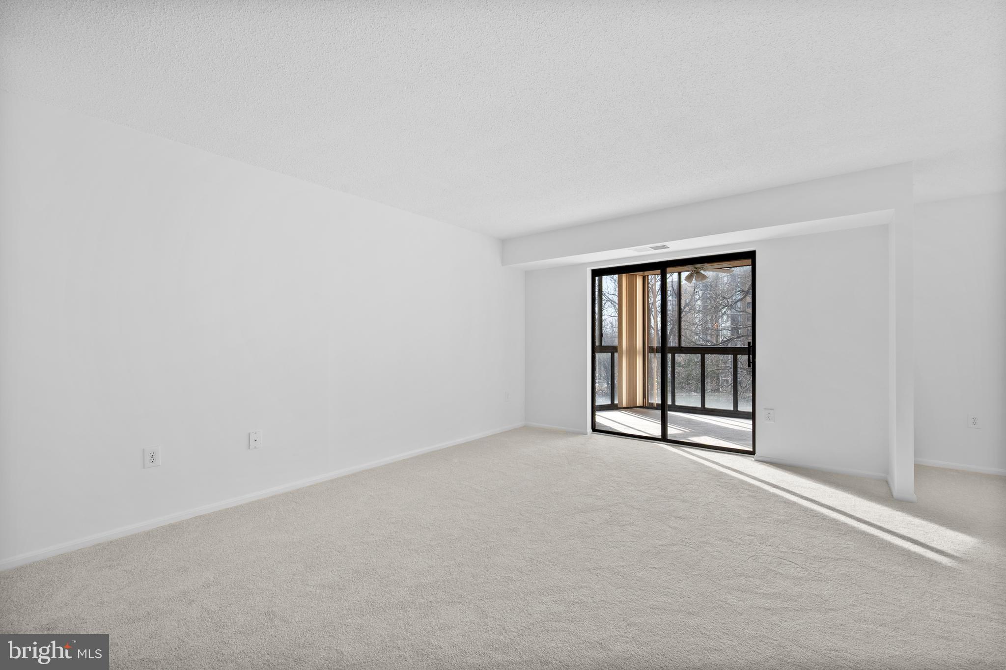 GREENS AT LEISURE WORLD - Residential